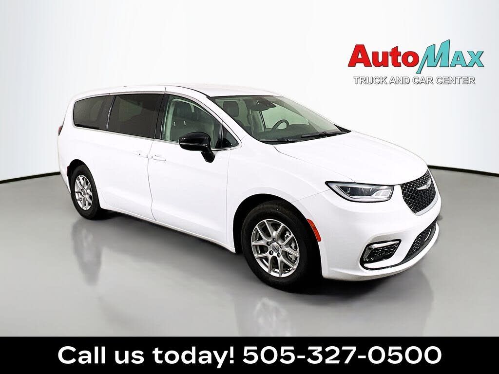 2024 CHRYSLER Pacifica