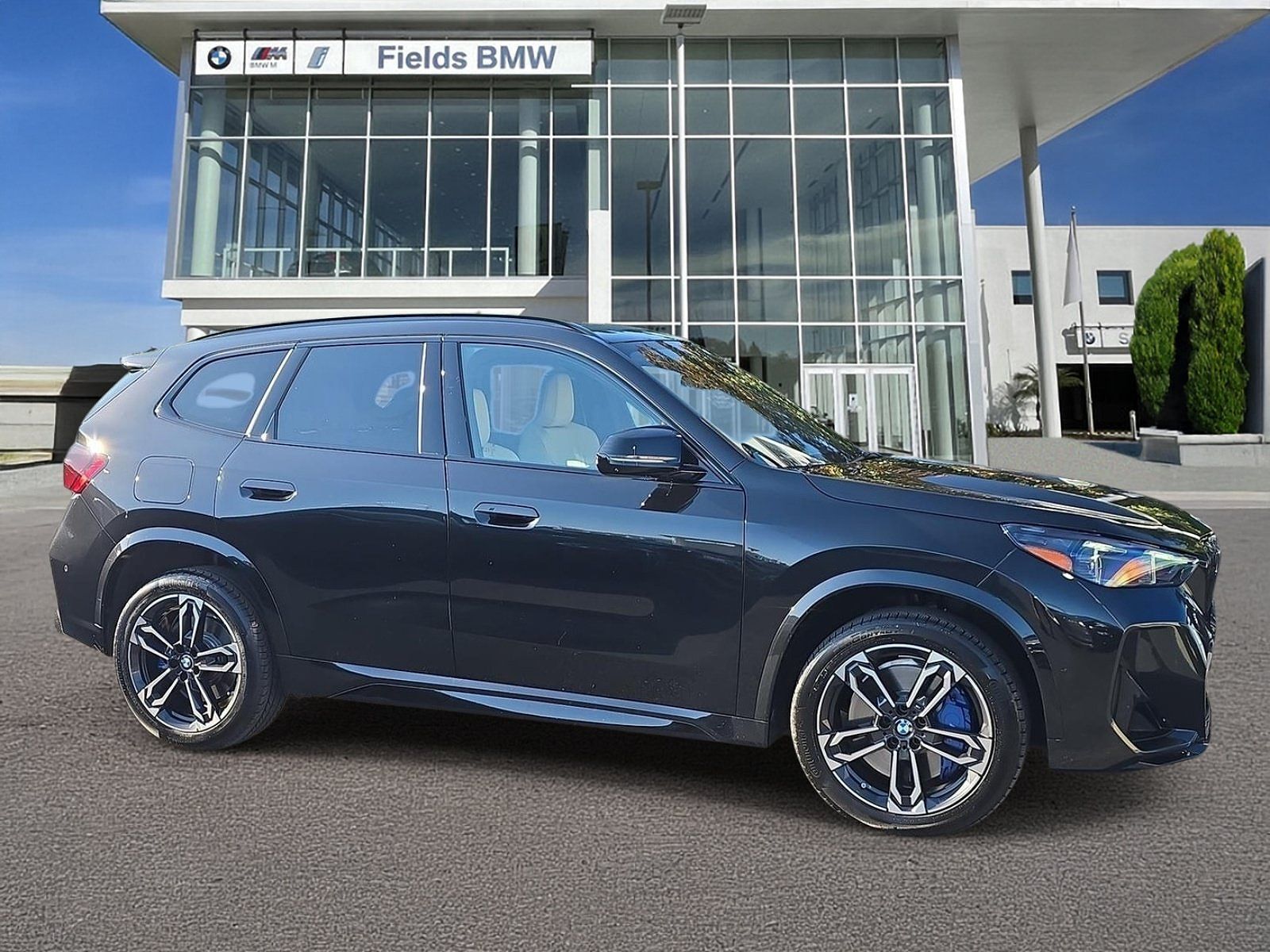 2025 BMW X1