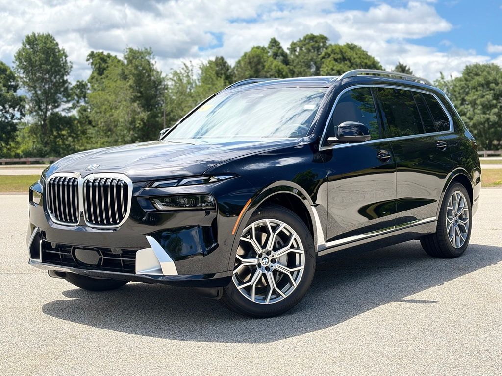 2027 BMW X7