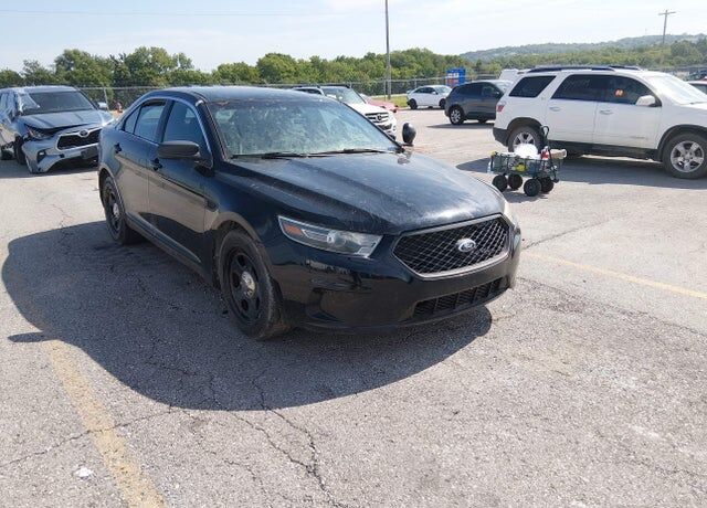 2015 FORD Taurus