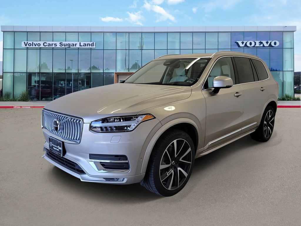 2023 VOLVO XC90