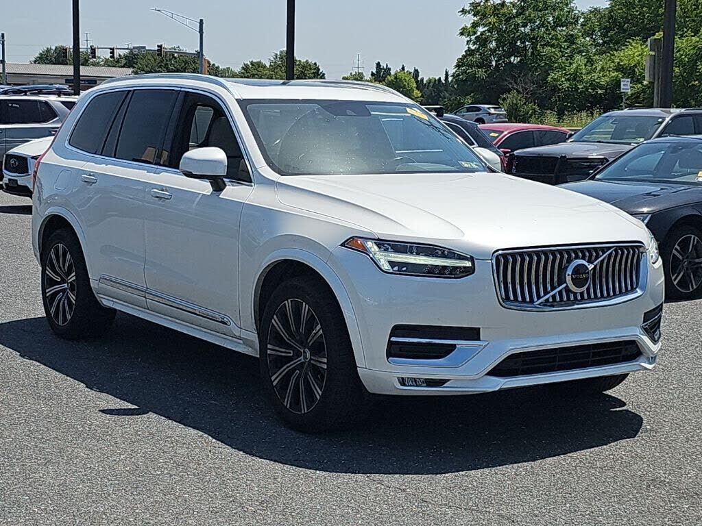 2020 VOLVO XC90