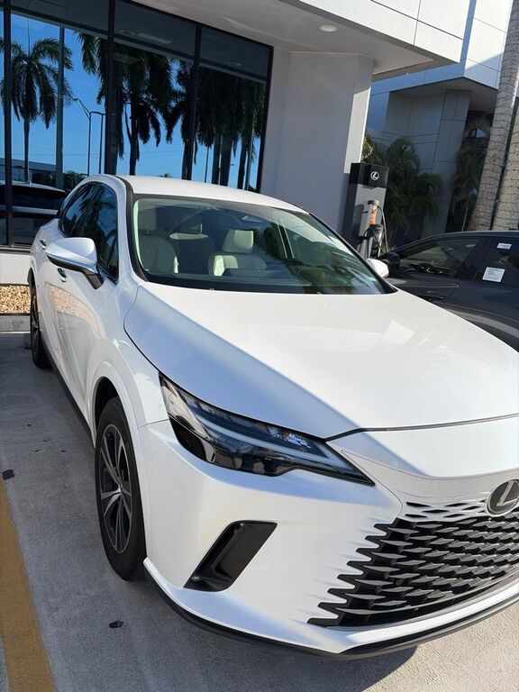2023 LEXUS RX