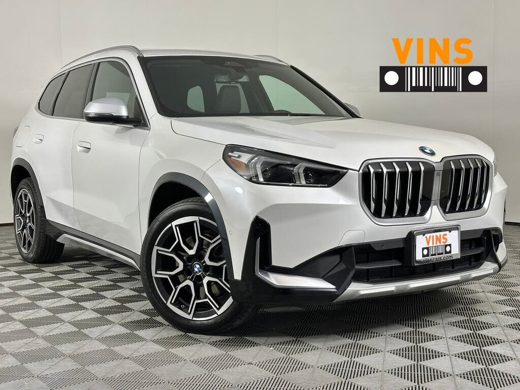 2023 BMW X1