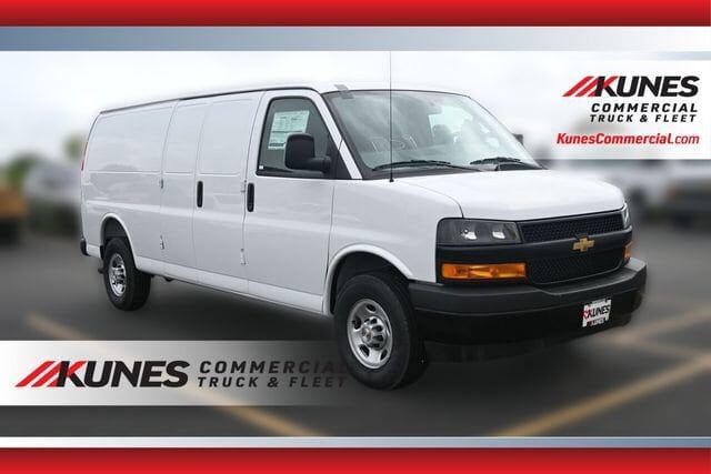 2026 CHEVROLET Express