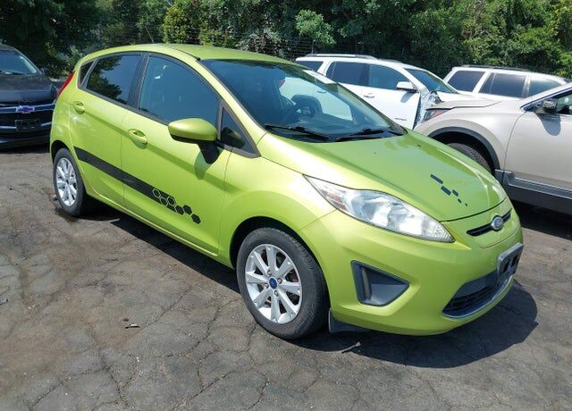 2011 FORD Fiesta