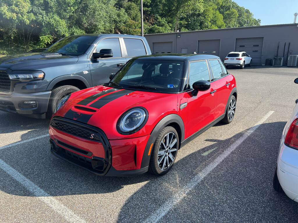2023 MINI Hardtop