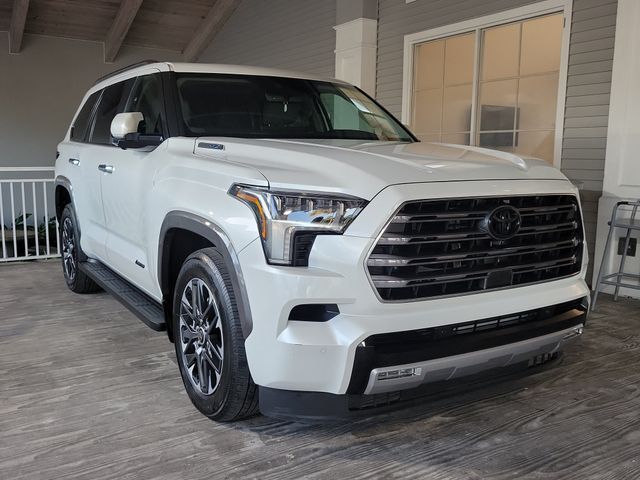 2024 TOYOTA Sequoia