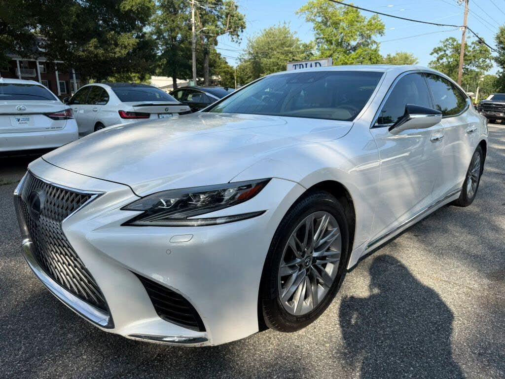 2018 LEXUS LS