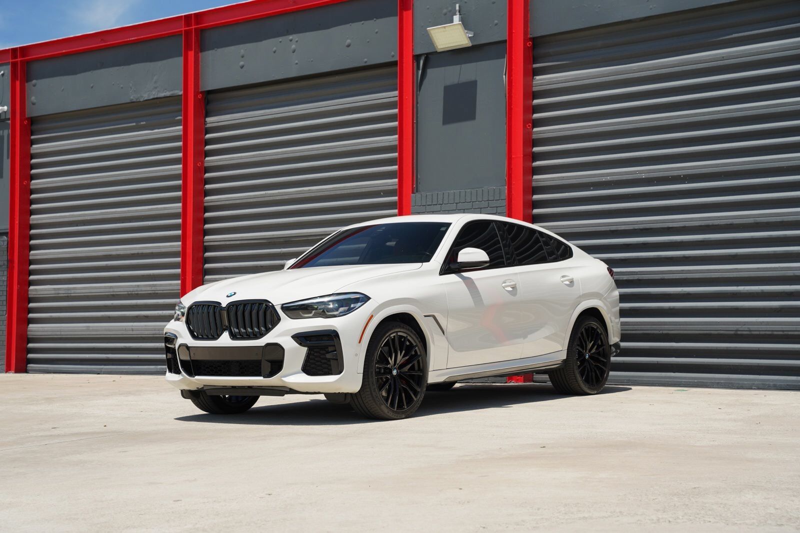 2023 BMW X6