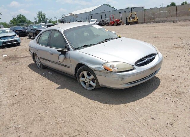 2001 FORD Taurus