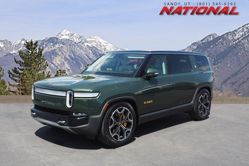 2023 RIVIAN R1S