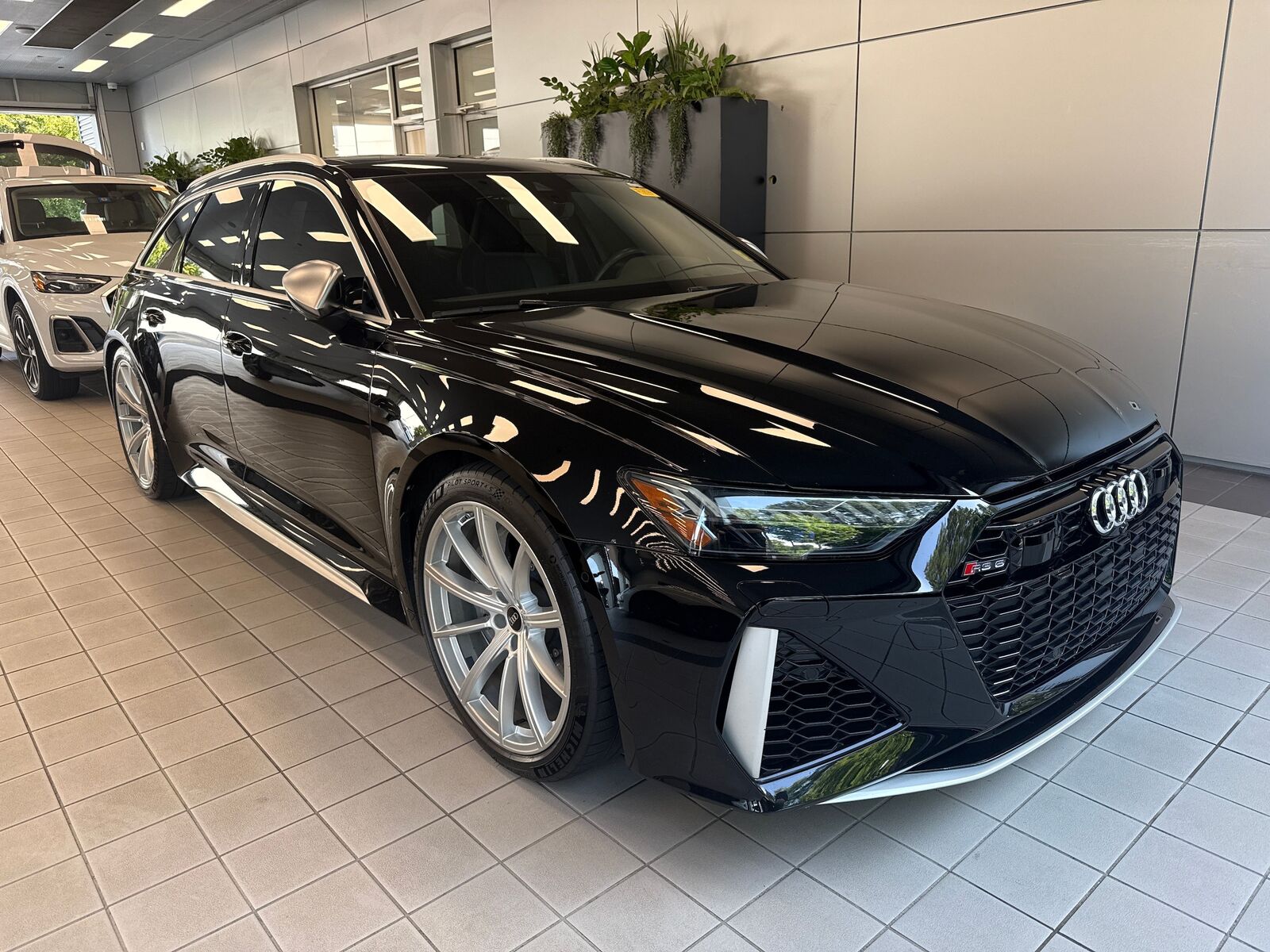 2022 AUDI RS6