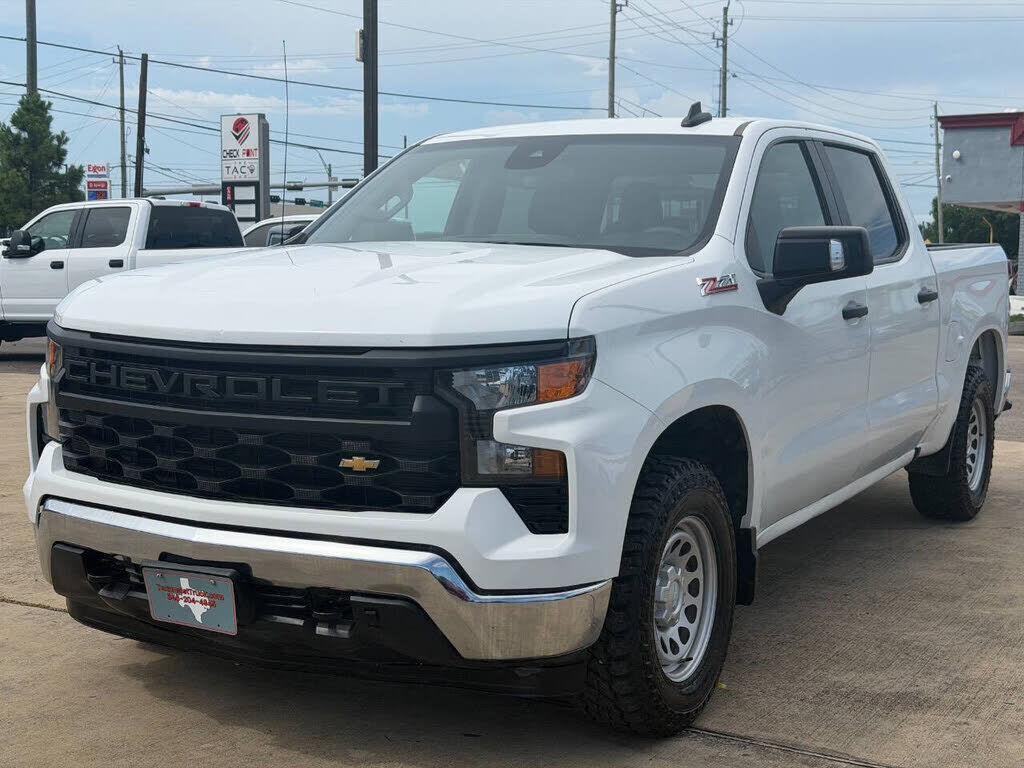 2023 CHEVROLET Silverado