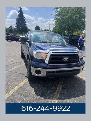 2013 TOYOTA Tundra