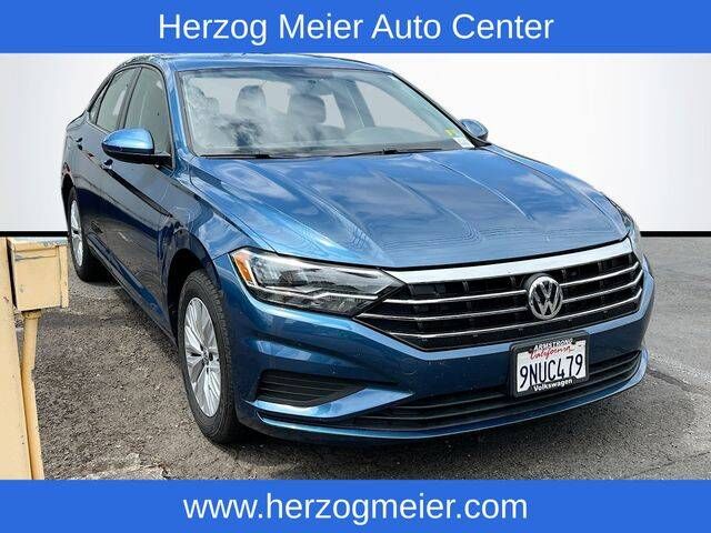 2019 VOLKSWAGEN Jetta