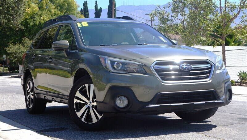 2018 SUBARU Outback