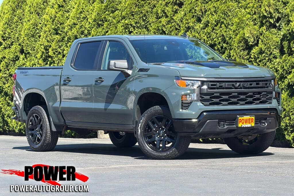 2025 CHEVROLET Silverado