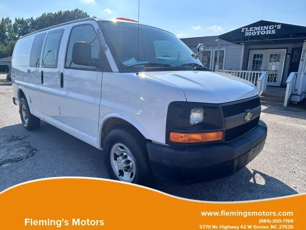 2011 CHEVROLET Express