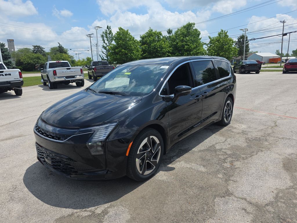 2027 CHRYSLER Pacifica