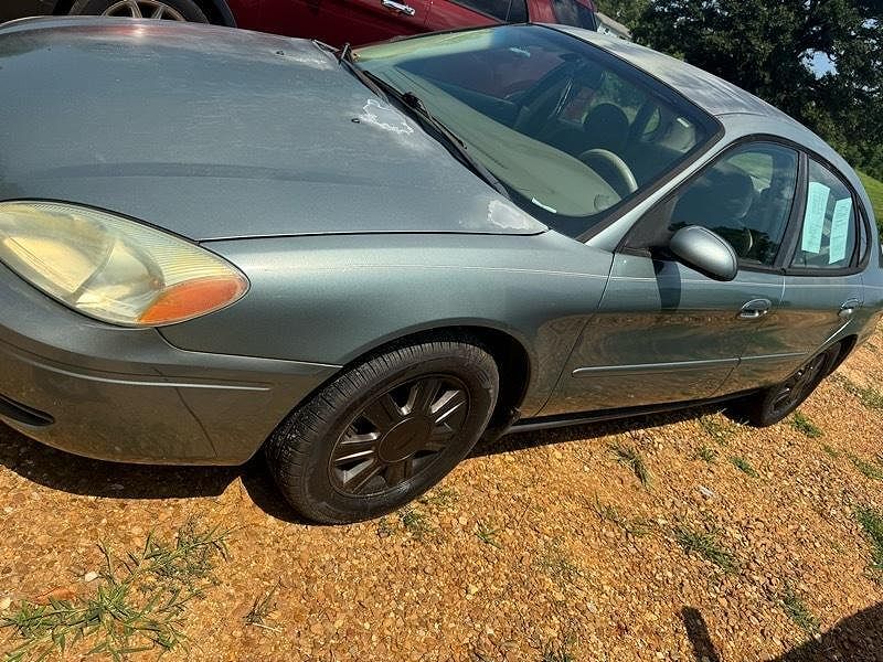 2007 FORD Taurus