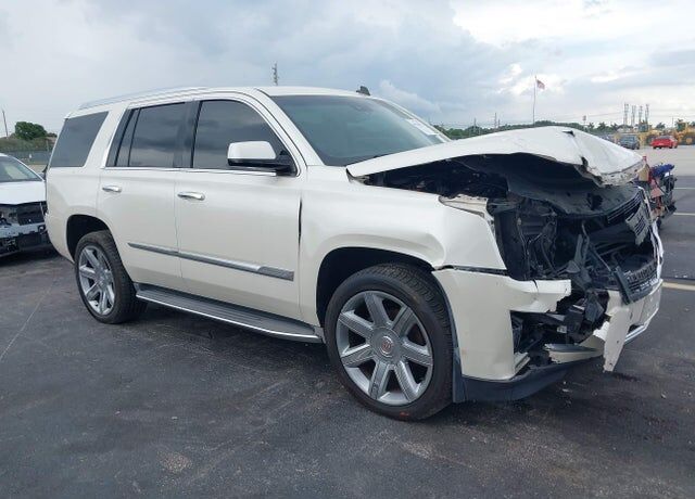2015 CADILLAC Escalade