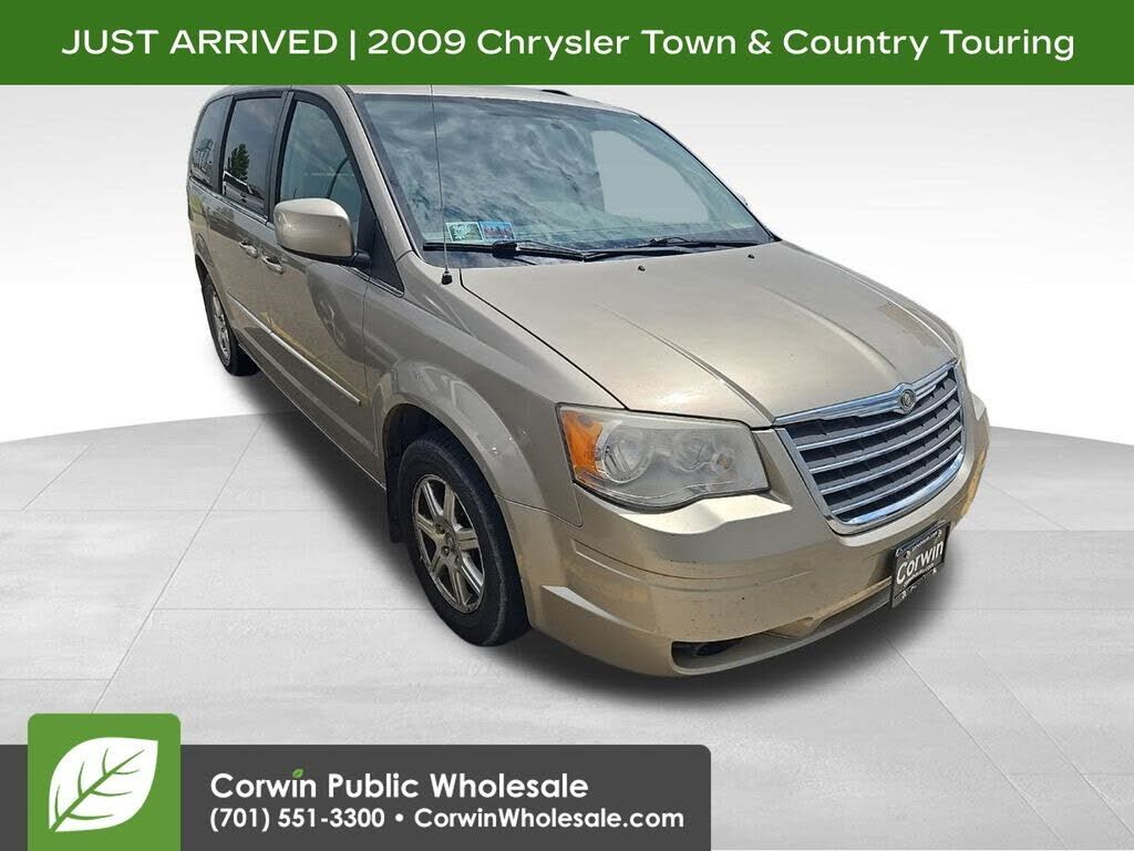 2009 CHRYSLER Town and Country