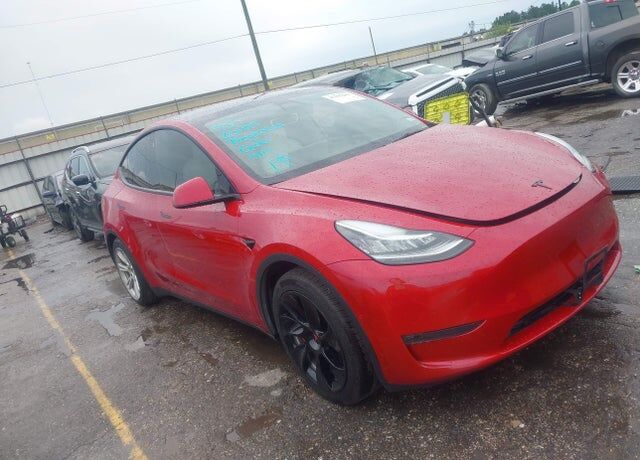 2021 TESLA Model Y