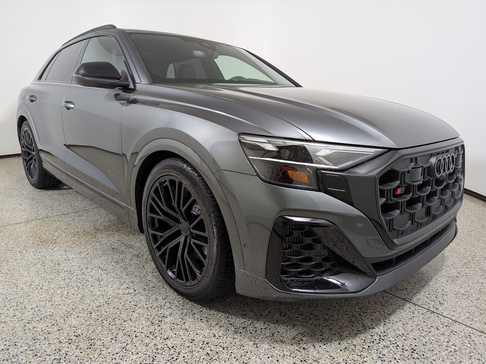 2026 AUDI SQ8
