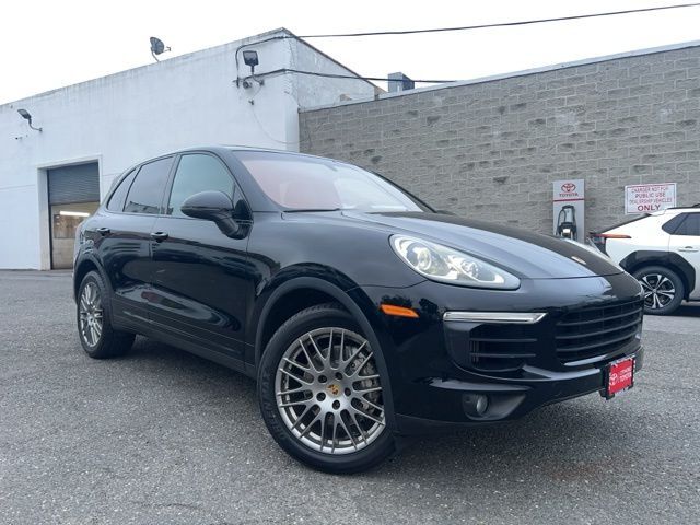 2017 PORSCHE Cayenne