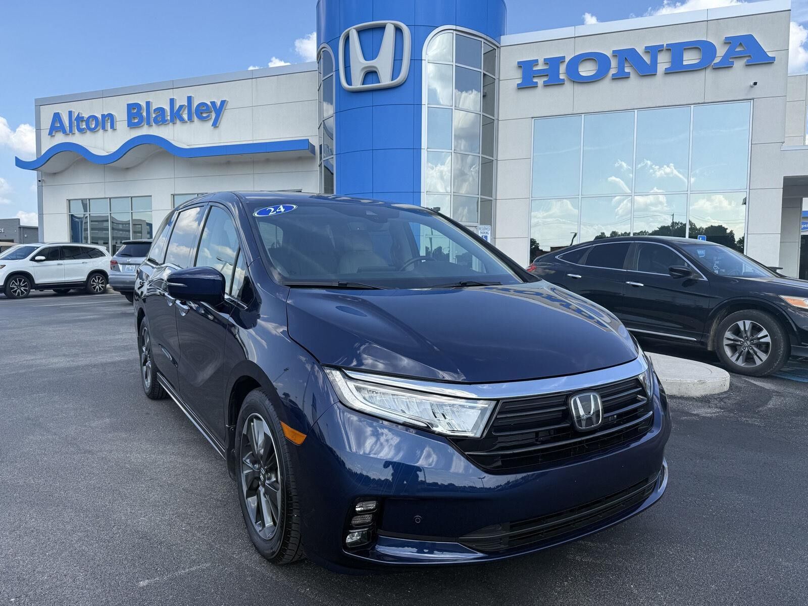 2024 HONDA Odyssey