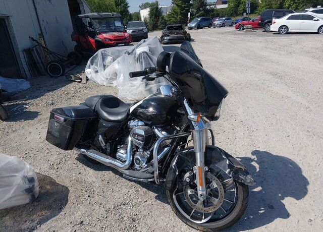 2023 HARLEY DAVIDSON FLHX / Street Glide