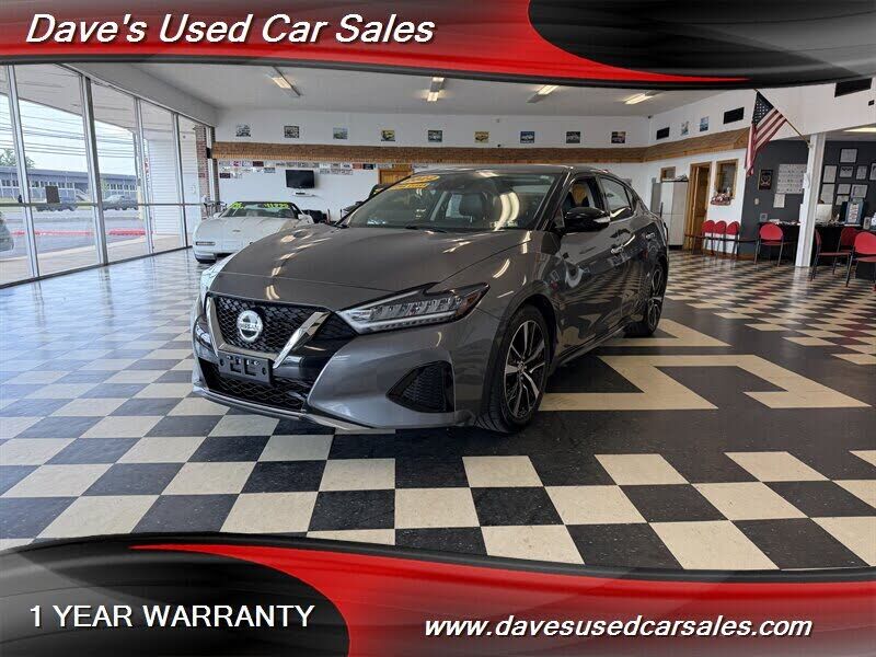 2022 NISSAN Maxima