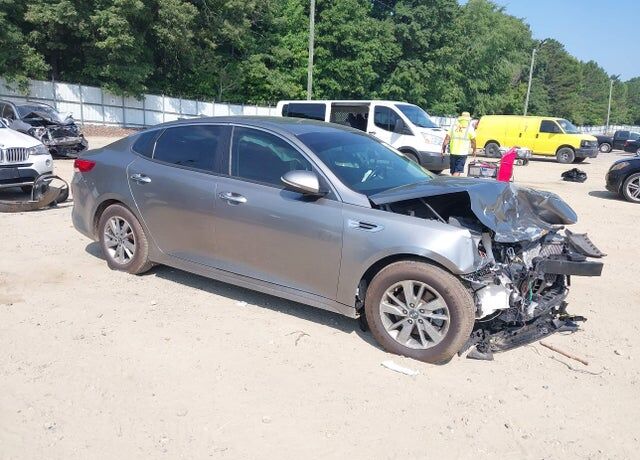2017 KIA Optima
