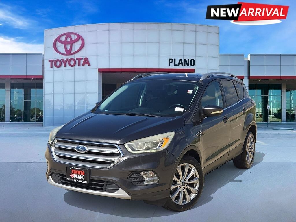 2017 FORD Escape