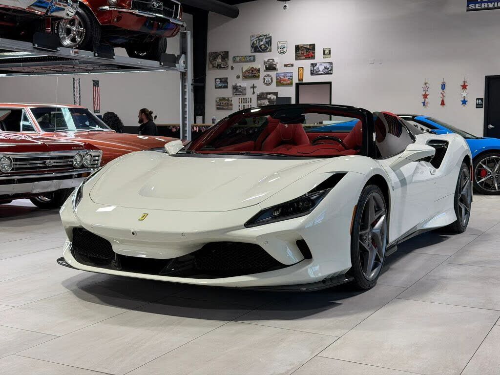 2021 FERRARI F8 Spider