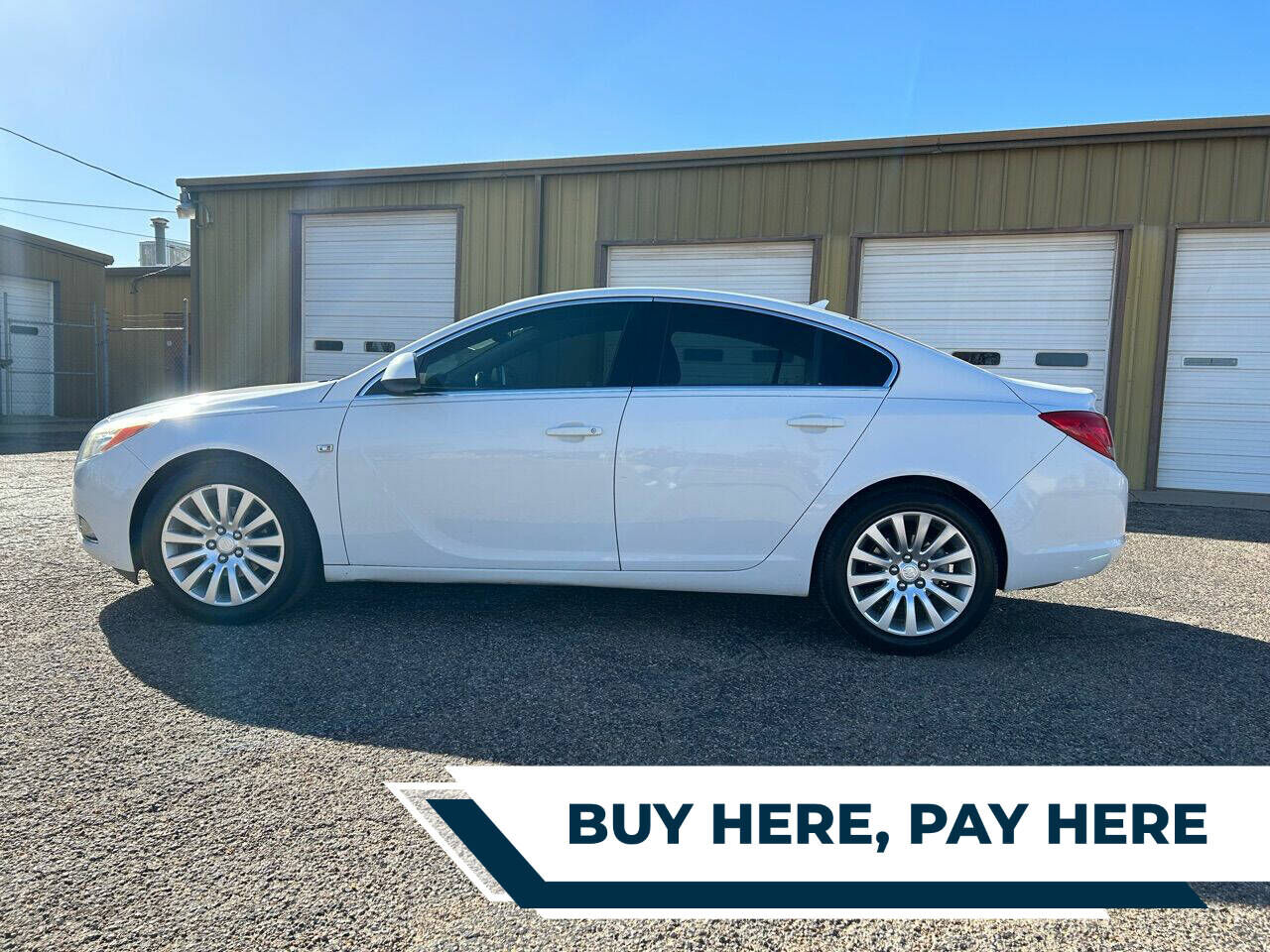 2011 BUICK Regal