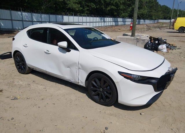 2022 MAZDA Mazda3