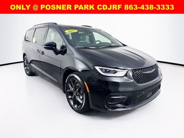 2025 CHRYSLER Pacifica
