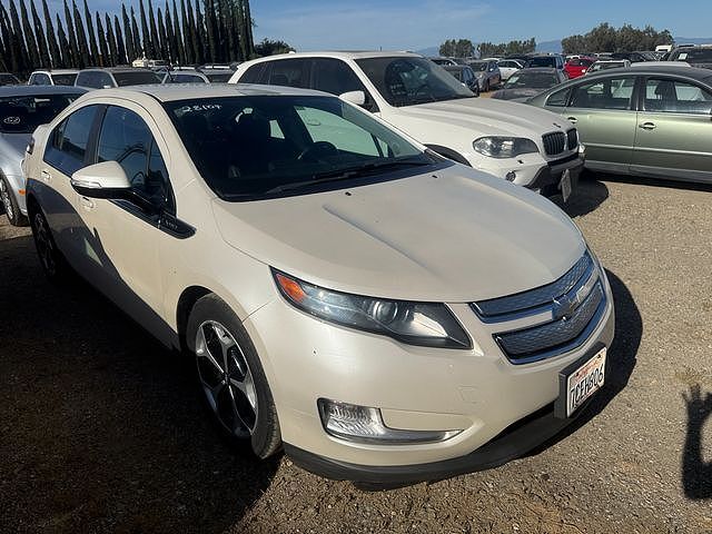 2013 CHEVROLET Volt