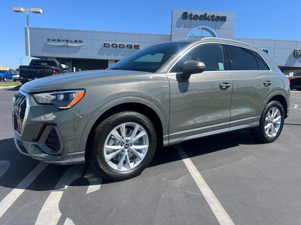2022 AUDI Q3