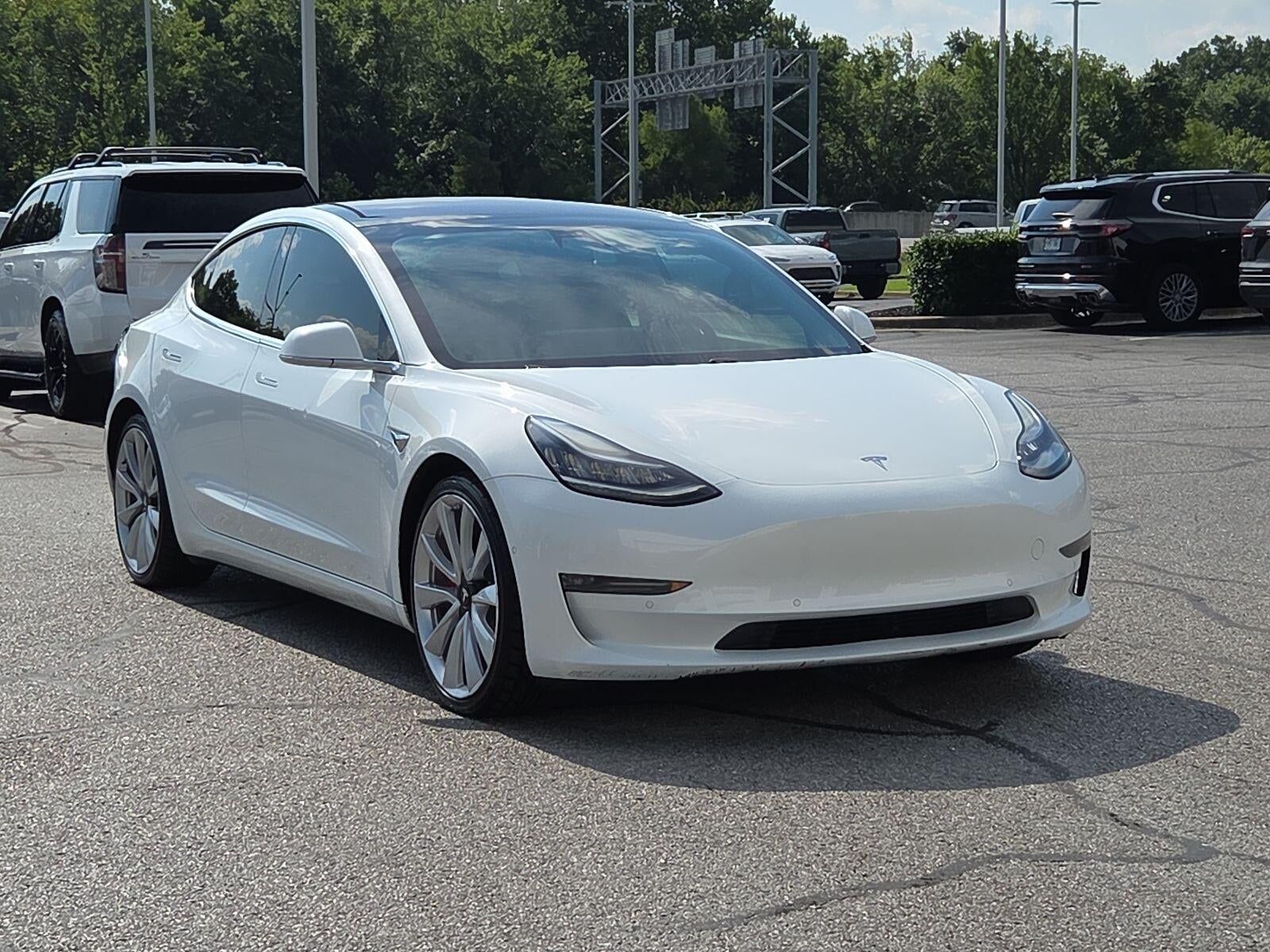 2018 TESLA Model 3