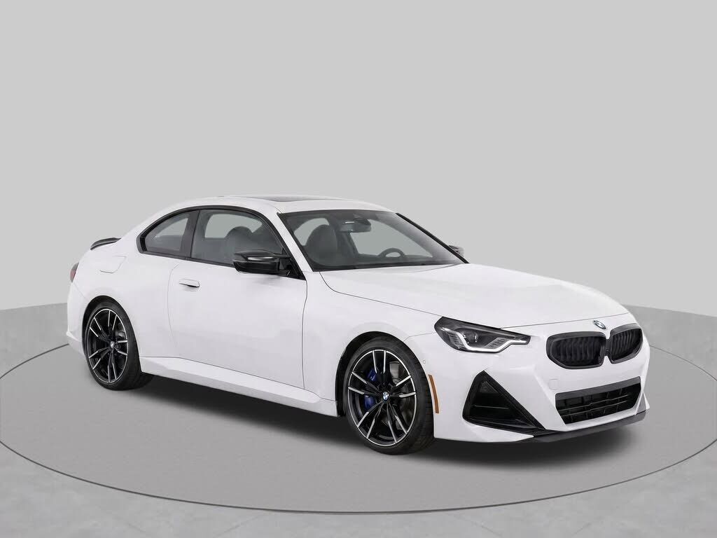 2025 BMW M2