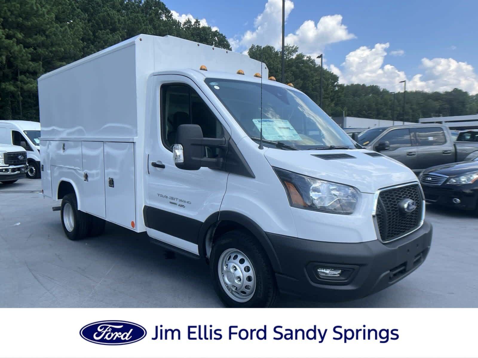 2024 FORD Transit