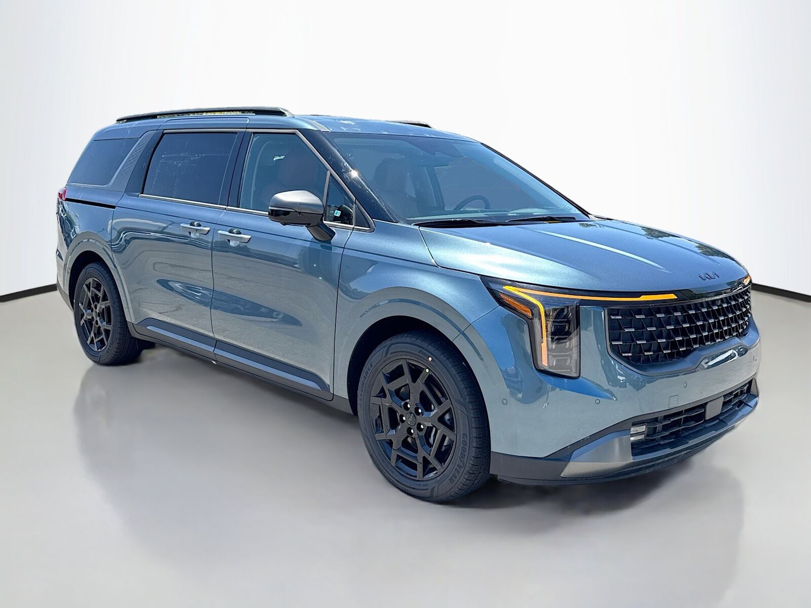 2025 KIA Carnival