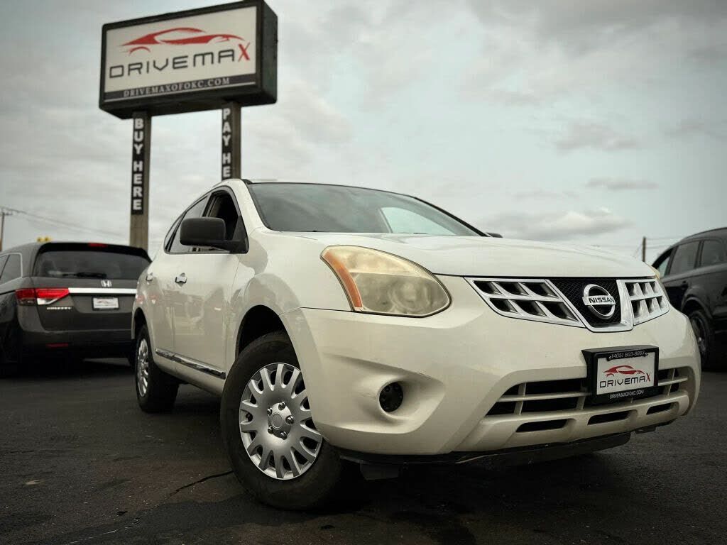 2011 NISSAN Rogue