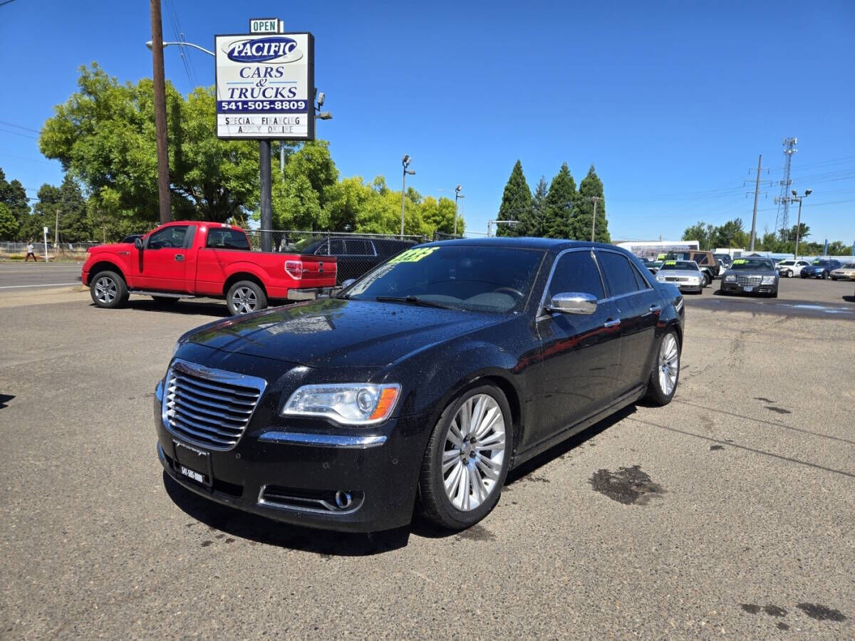 2012 CHRYSLER 300