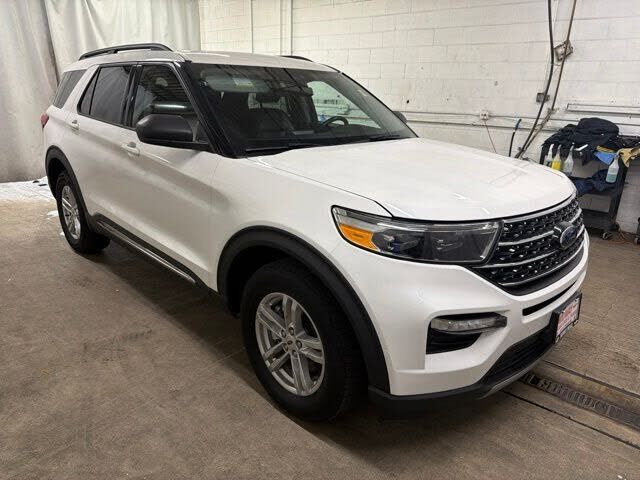 2021 FORD Explorer