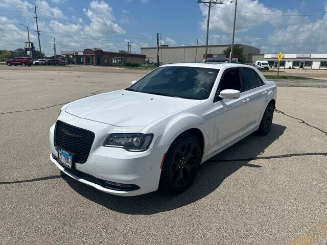 2023 CHRYSLER 300