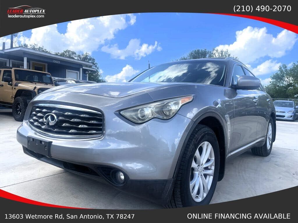 2010 INFINITI FX35